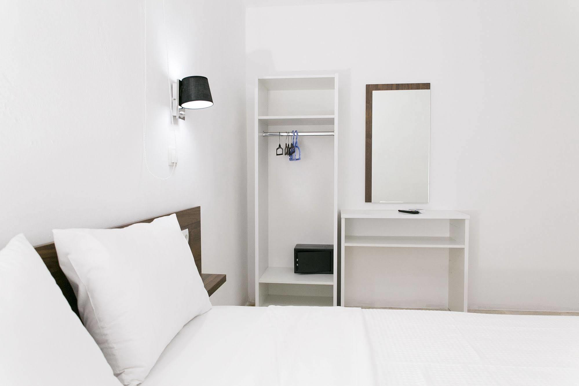 Kissamia Rooms - Next To Night Clubs Kissamos Ngoại thất bức ảnh