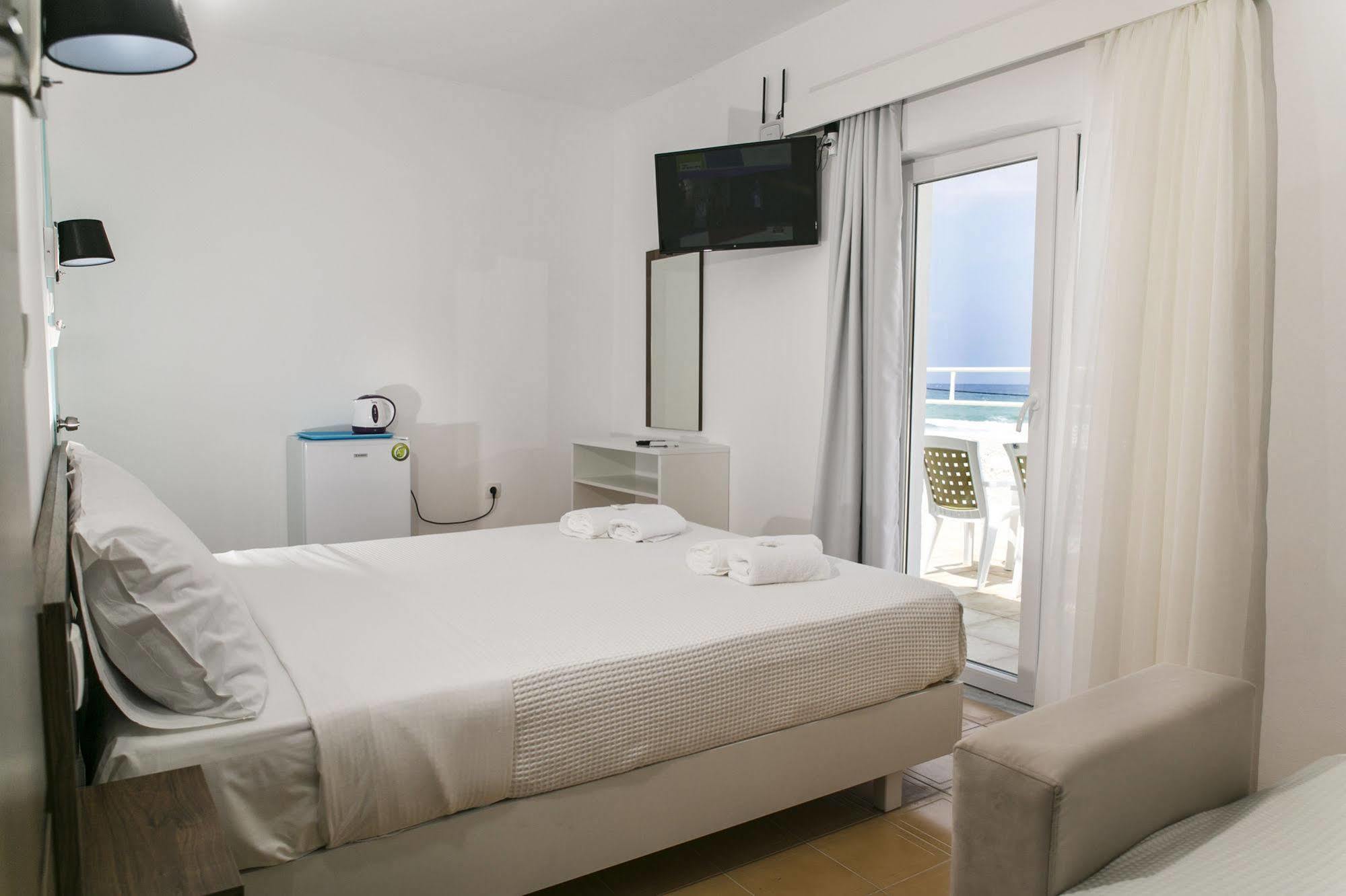 Kissamia Rooms - Next To Night Clubs Kissamos Ngoại thất bức ảnh